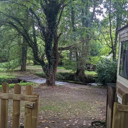 Campingplatz Mobile Norman A Louer Dans Un Village *